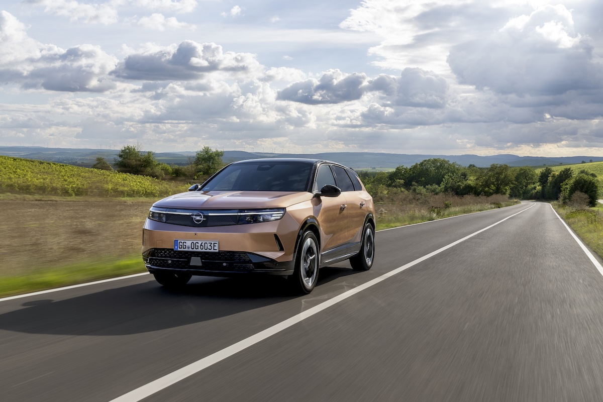 Novo Opel-Grandland-Electric-Long-Range-Standvirtual