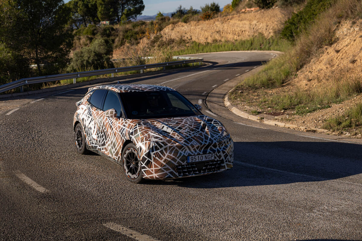 Cupra Raval elétrico revela ambição dinâmica no segmento urbano
