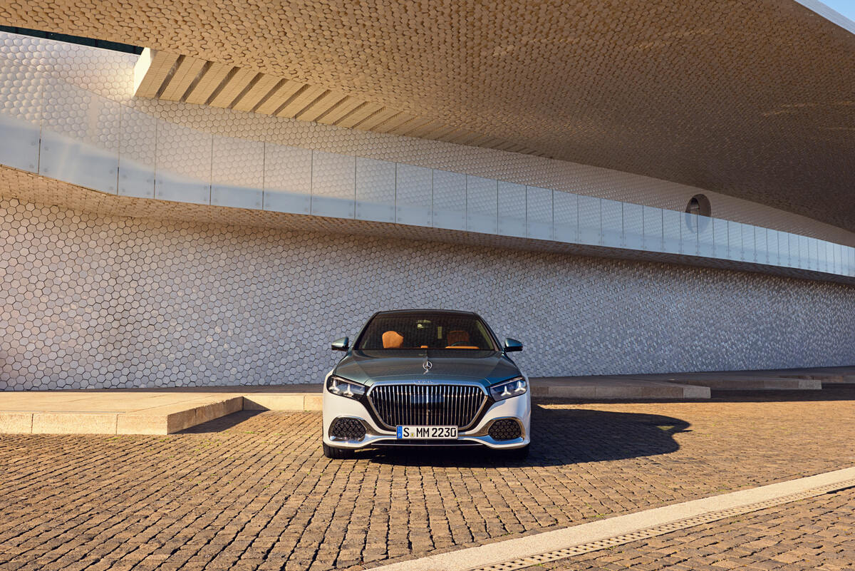 Mercedes-Maybach S-Class 2026: elegância e presença no segmento de luxo