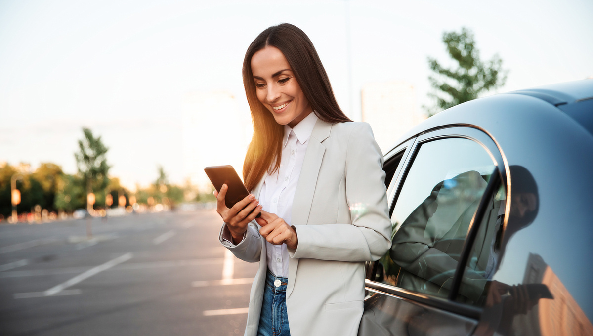 verificar anúncio de carro no telemóvel antes de vender