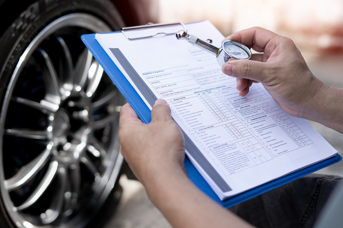 Registo de dados numa inspeção automóvel em Portugal com novas regras em 2026