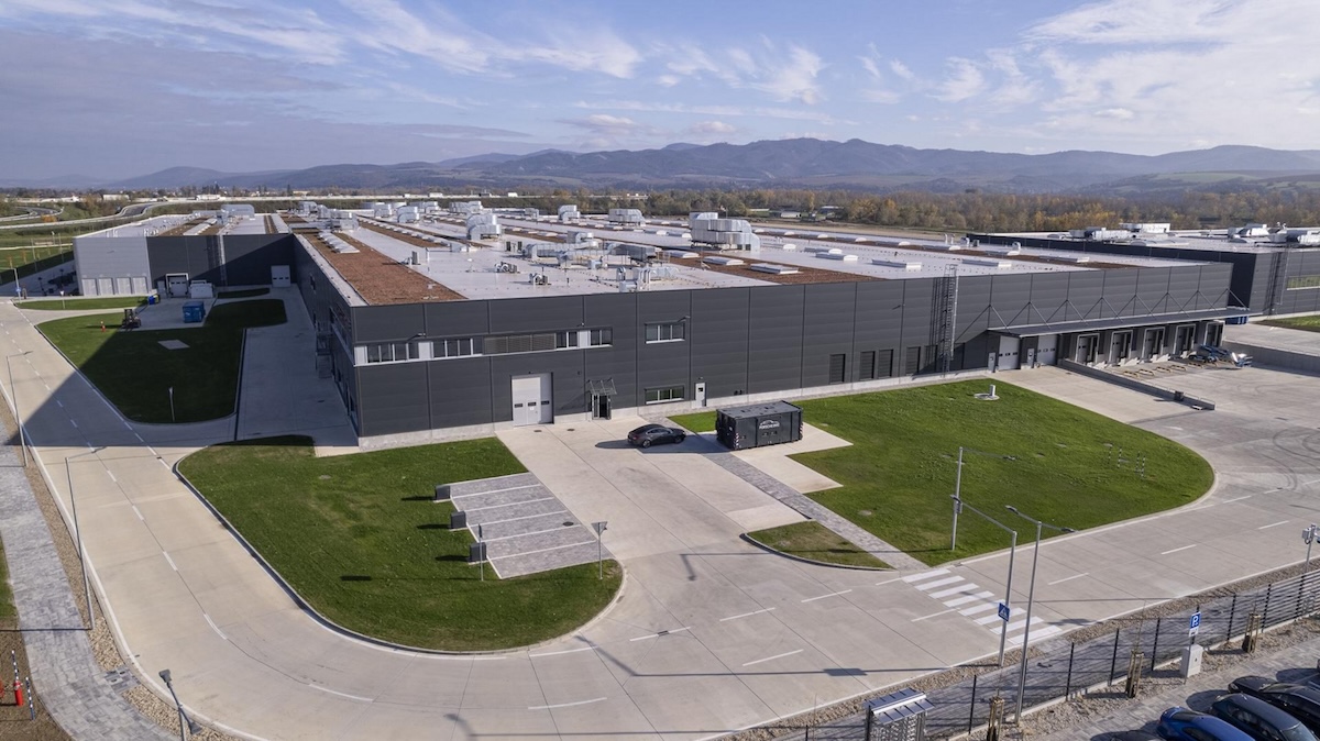 Porsche despede 500 e fecha três subsidiárias