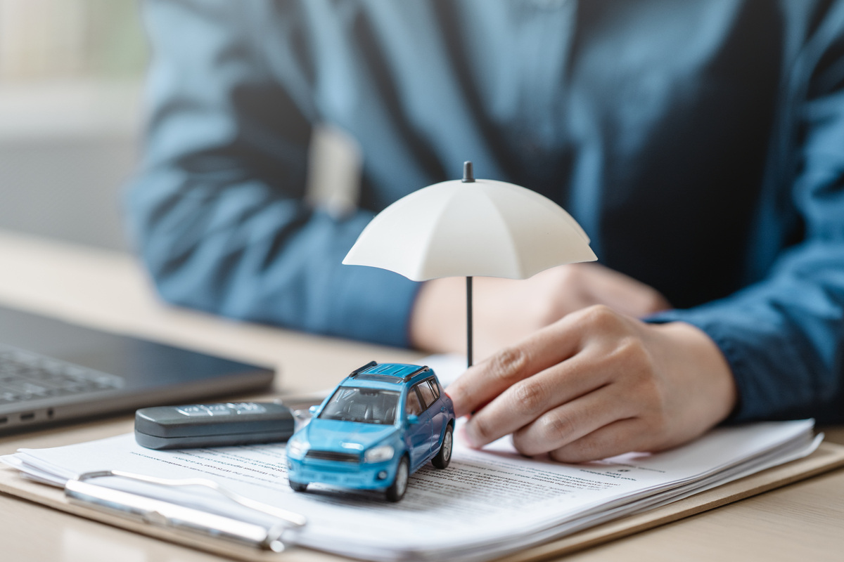 Seguro automóvel para carro usado com documentação e proteção associada à compra do veículo