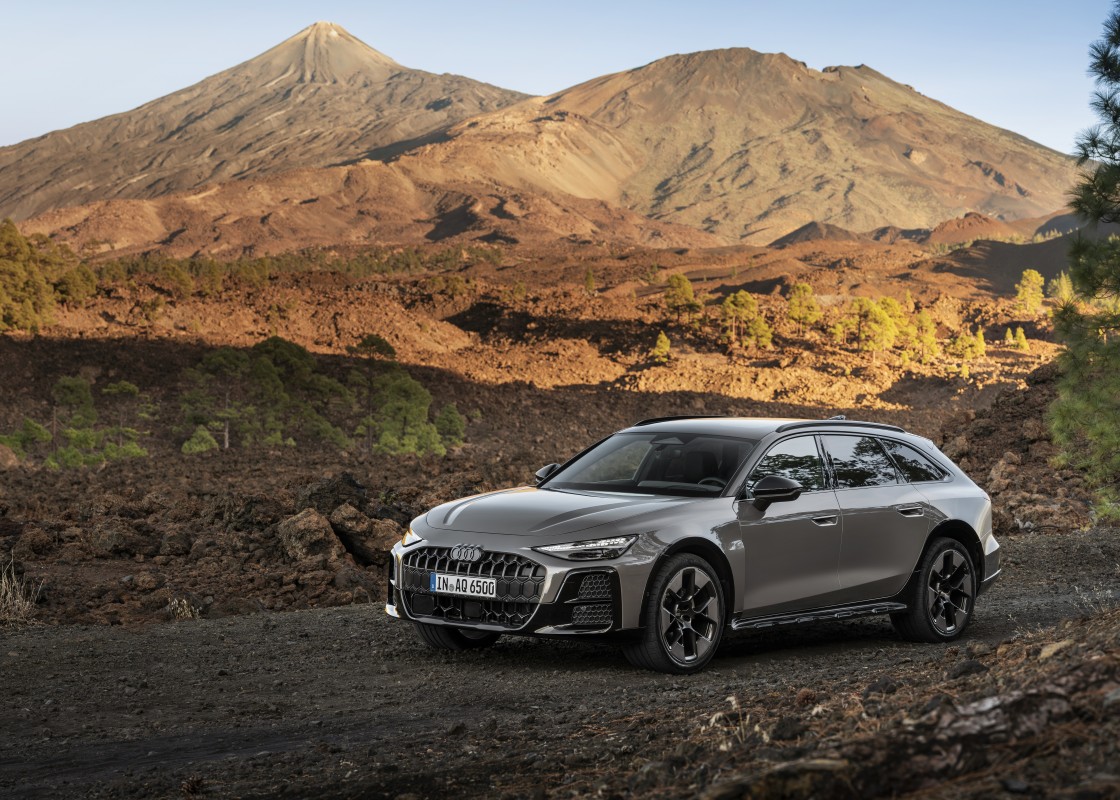 Audi A6 allroad quattro exterior frente lateral esquerda