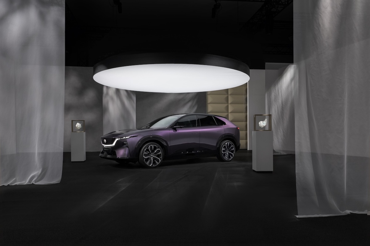 Novo mazda cx 6e standvirtual