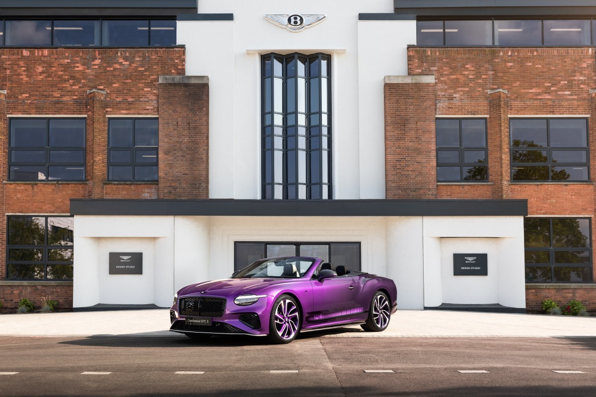 Bentley celebra 80 anos de produção em Crewe com um Continental GTC único