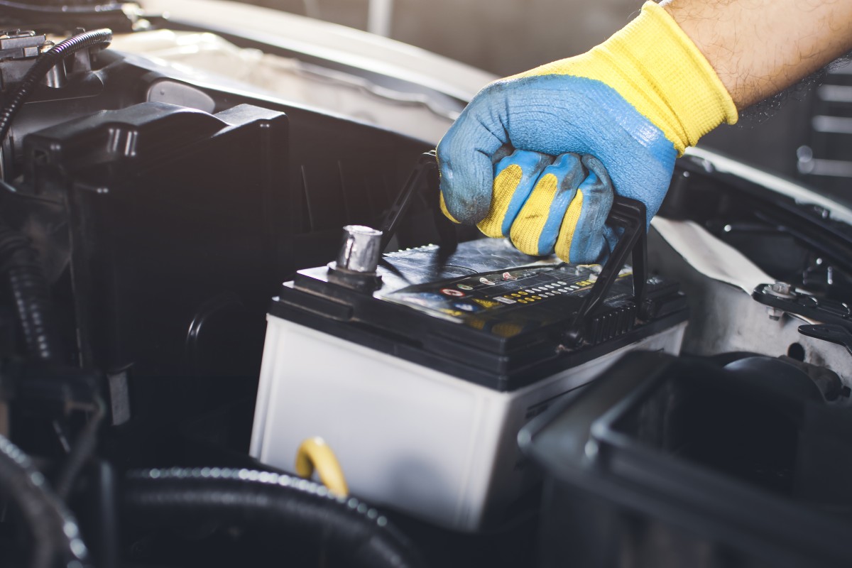 Vai comprar um carro elétrico usado? Verifique primeiro a bateria de alta voltagem