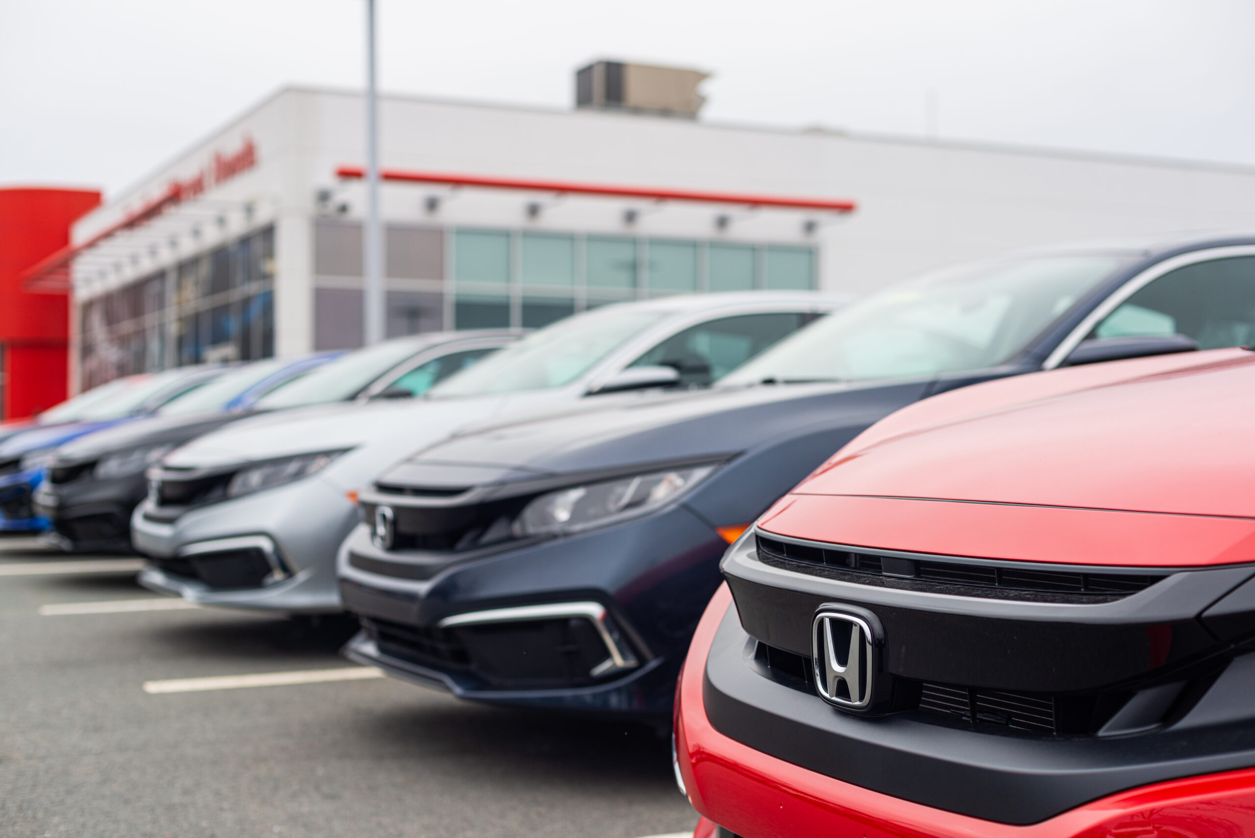 Honda e Nissan ponderam enfrentar a concorrência chinesa juntas