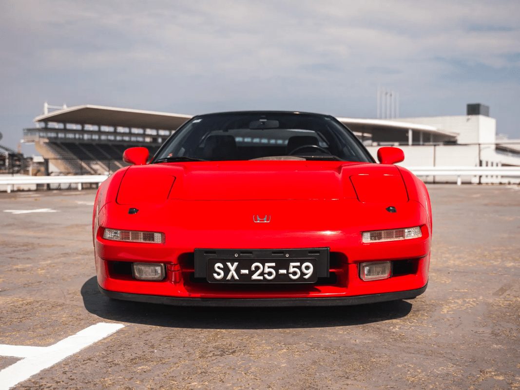 O Honda NSX que Ayrton Senna conduziu em Portugal vai a leilão
