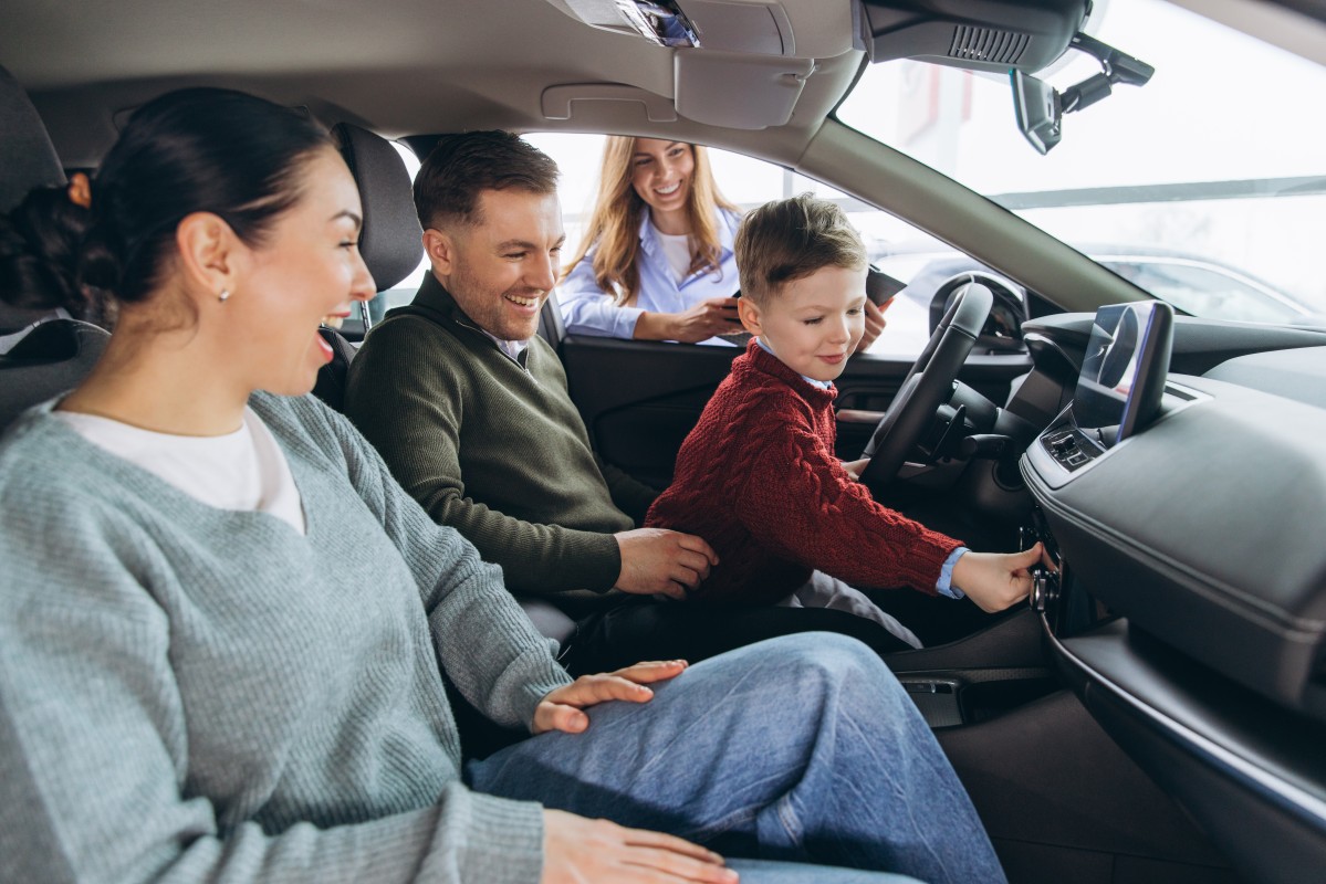Comprar um carro usado a um particular: 10 erros a evitar